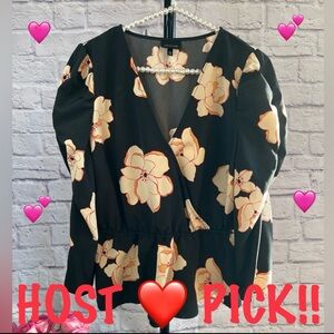 Who What Wear V Neck Black & Cream Floral Peplum Blouse Rouge Sleeves - Size Med